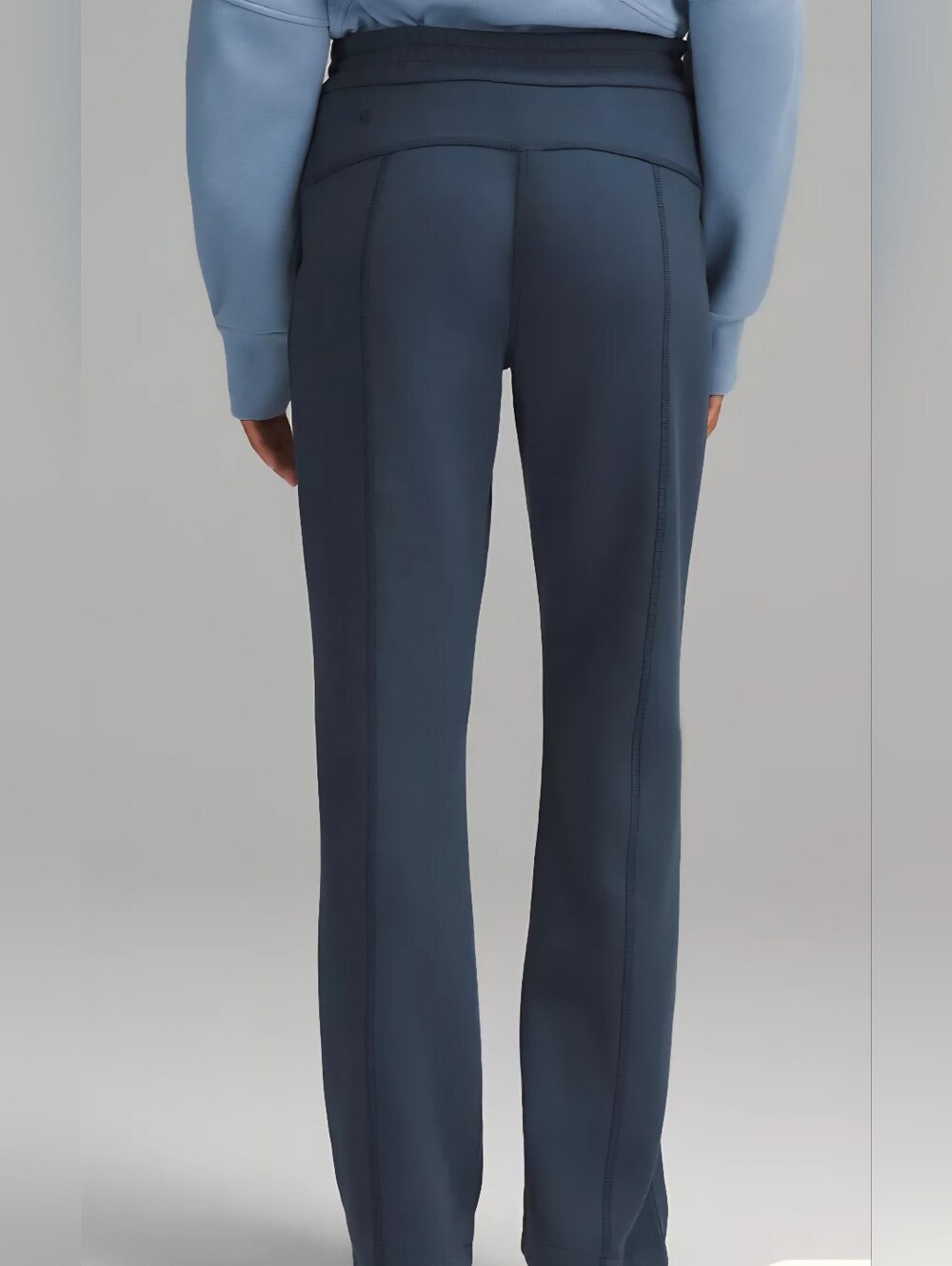 LULULEMON | Softstreme High-Rise Pant | True Navy | Size 8 Regular - Picture 3 of 10